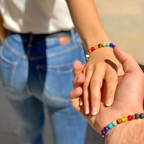 7 Chakra Armbänder aus Naturperlen